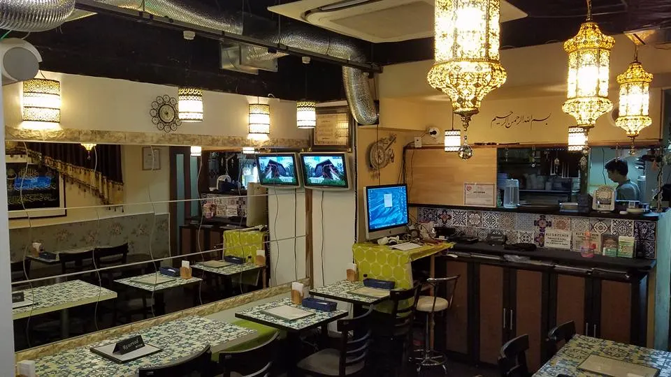 Ali's Kitchen Osaka Halal Pakistani & Arabic Restaurant