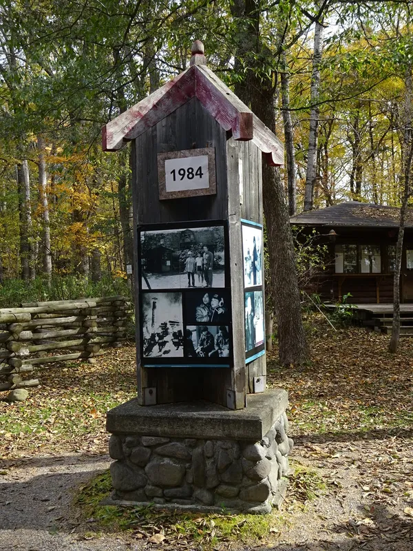 Goro's Log Cabin