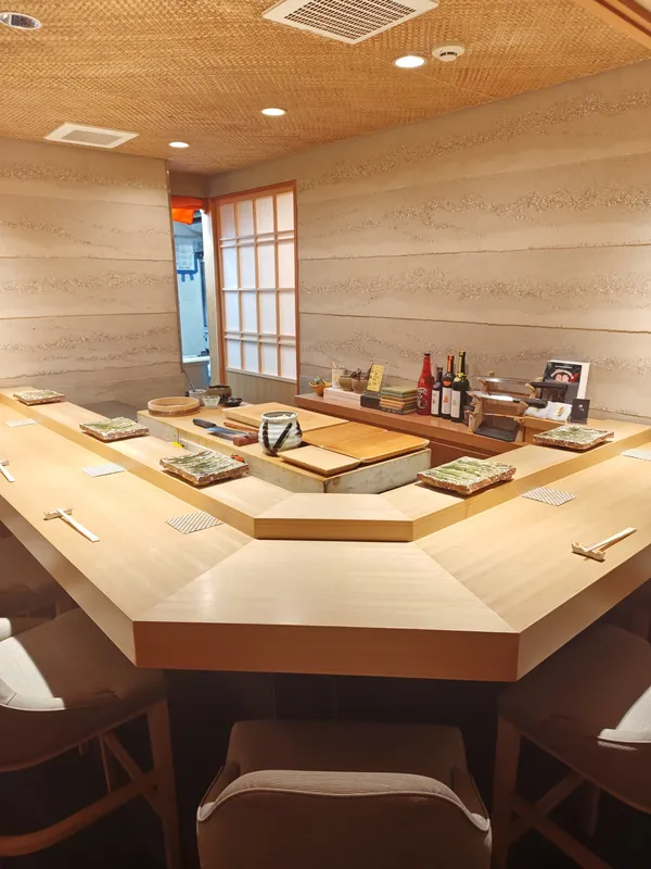 Sushi Inase