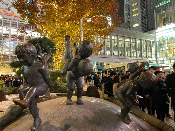 Hachiko Statue