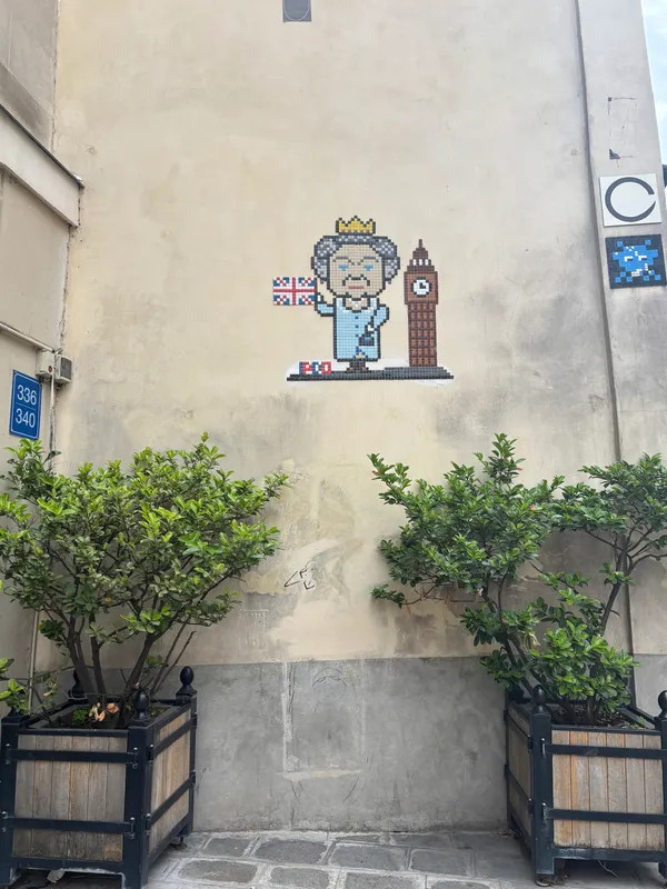 Queen Elizabeth 2 Mural