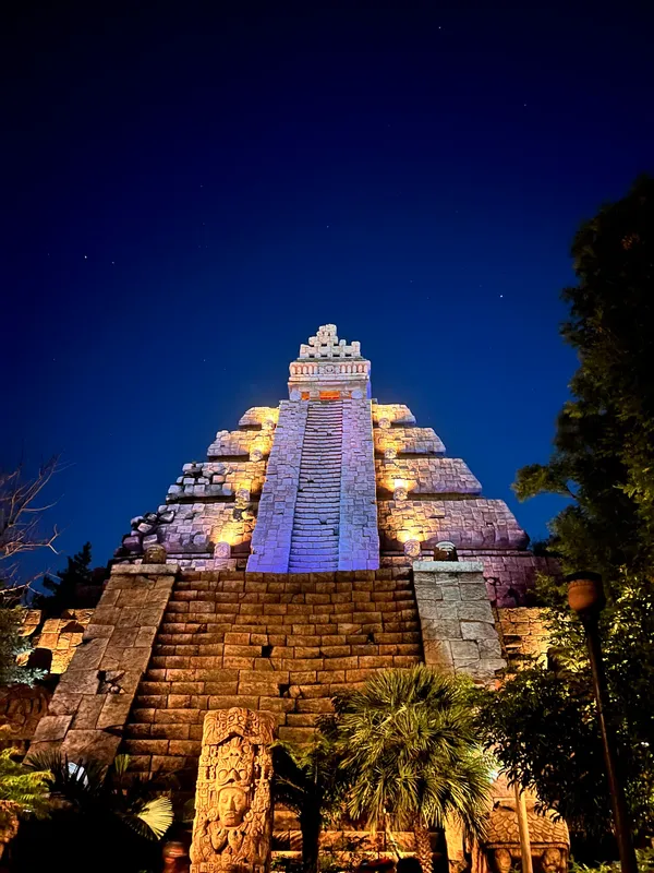 Tokyo Disney Resort